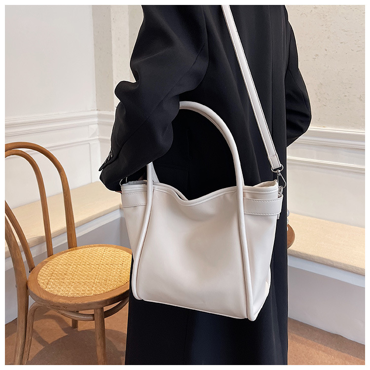 portable retro bag 2021 new fashion tote shoulder messenger bagpicture10