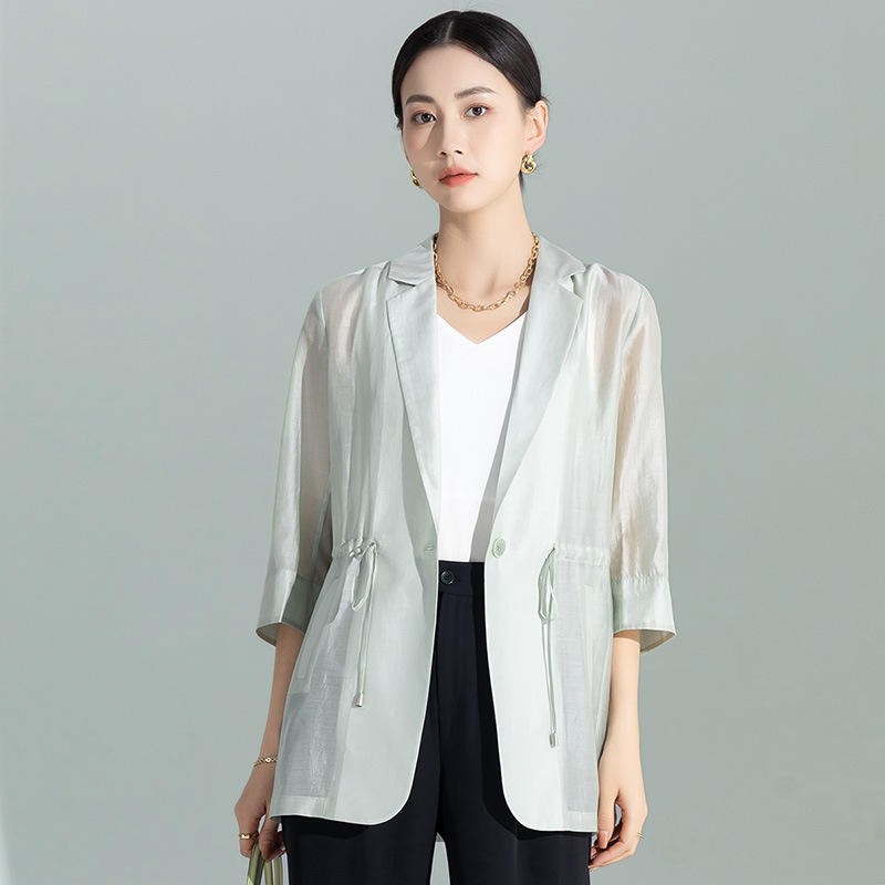 Áo khoác blazer nữ cổ lật dây rút chất liệu Leisel mỏng nhẹ mùa hè — Màu trắng