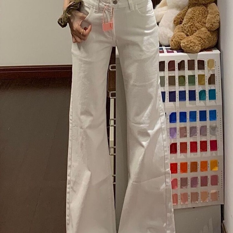 Petite Low-Waist Slightly Flared White Jeans for Women, 2026 Spring/Summer New Style, Non-Tight-Fitting, Slimming, Versatile, Loose Pants