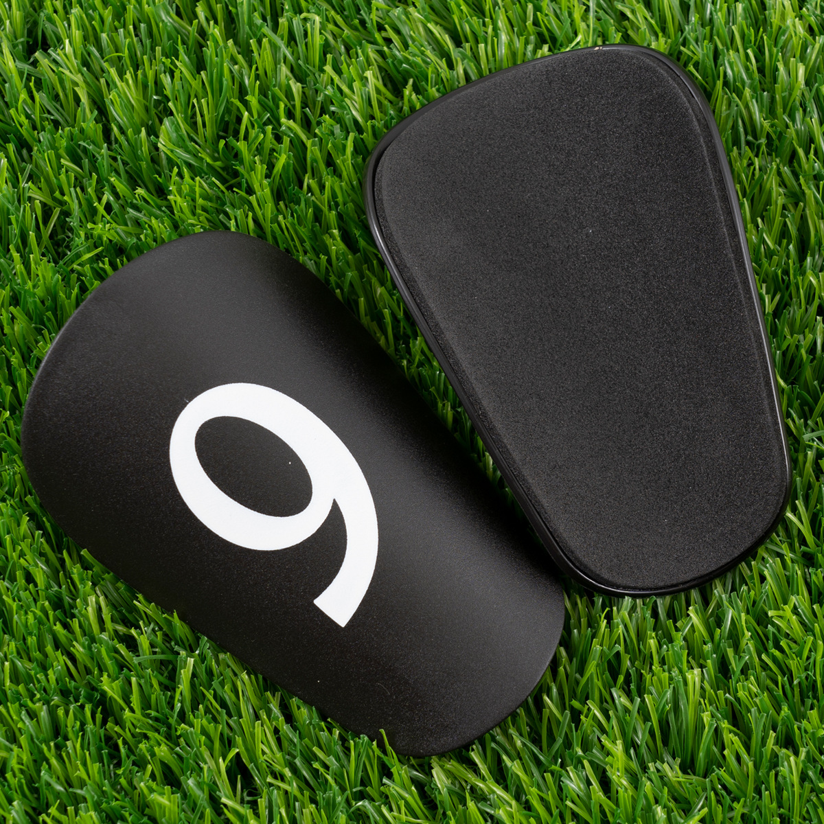 Shin Guard Digital Shin Guards Shinguards Children's Football Inserts Thickened Adult Mini Shin Guards Sports Protective Gear_voghion.com