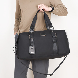 Water repellent travel bag to go out, yoga clothing wet and dry separation 2