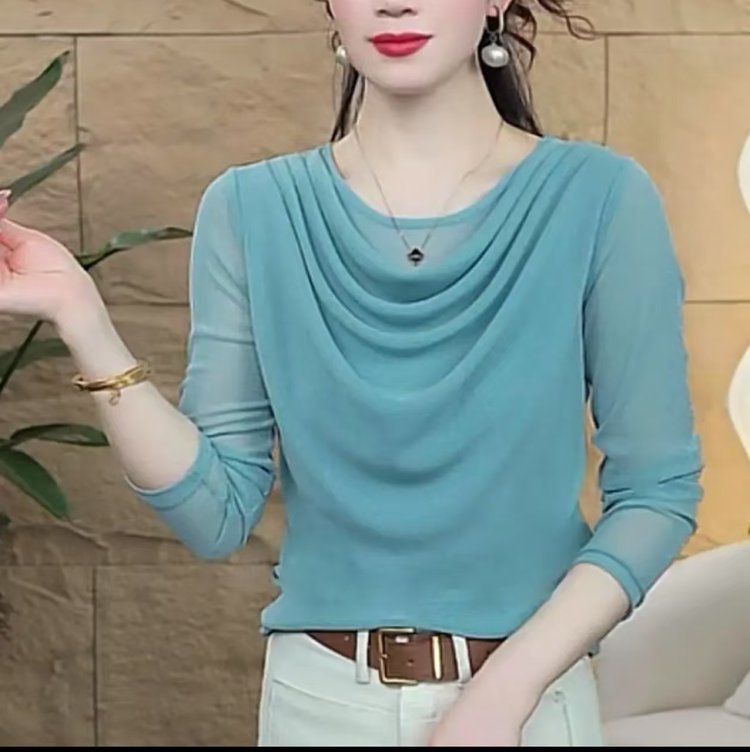 하늘색 긴소매