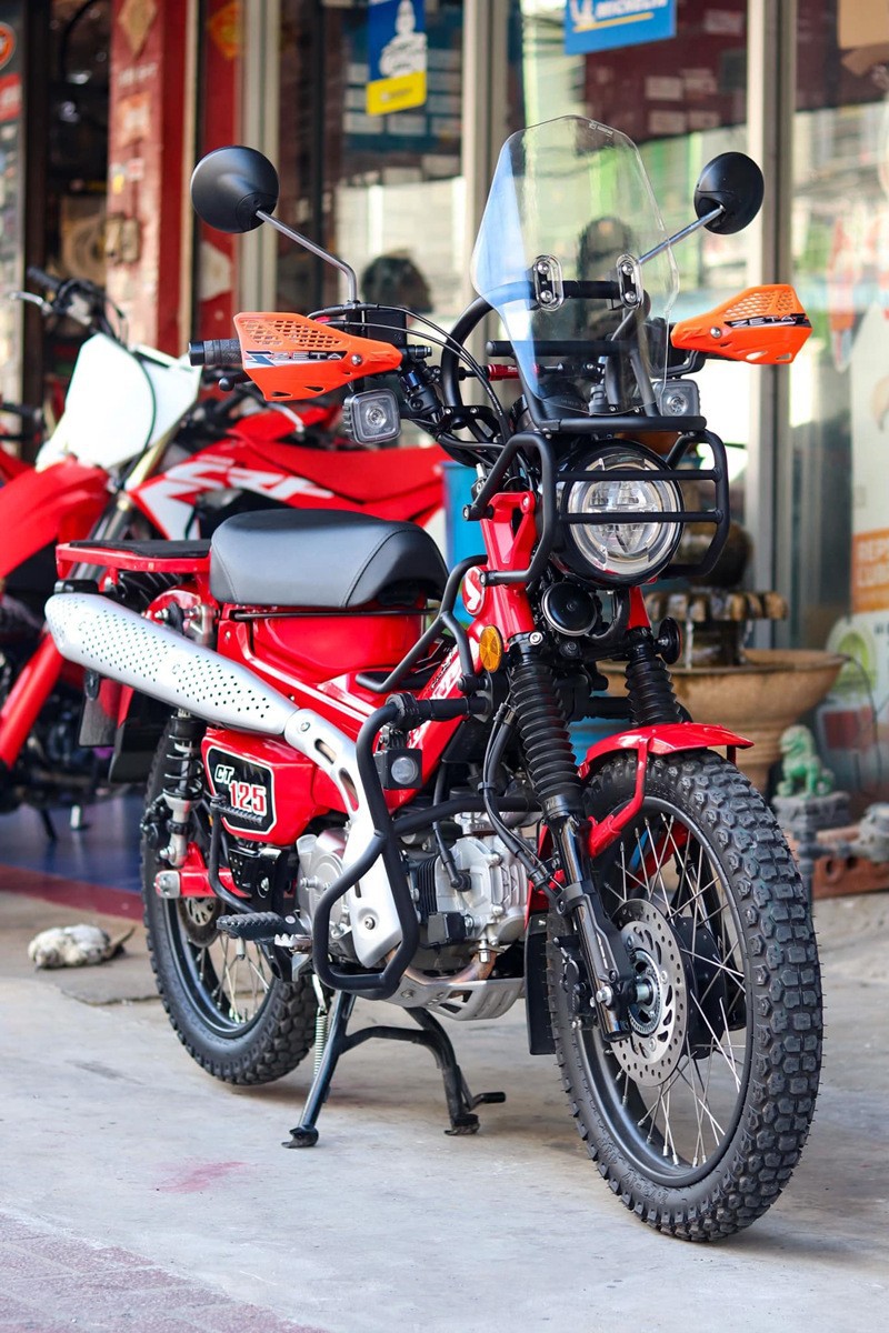Universal Motorcycle Modified Windshield, Heightened Transparent Front Windshield, Aluminum Alloy Fixed Bracket, Windscreen Accessories