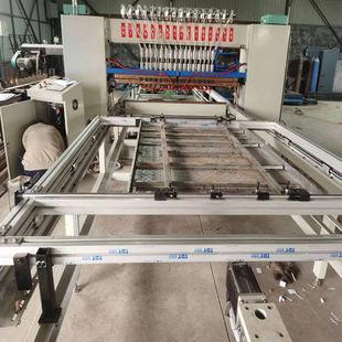 Automatic Mesh Spot Welding Machine for Guardrail Net Panels, Tunnel Car Panels, Pet Cages, and Storage Xy-Axis Arrangement