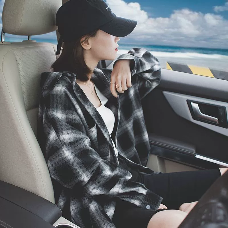 Черно-белая клетчатая рубашка Женская свободная в Корейском стиле весенний топ в стиле ретро Гонконг Стиль БФ Стиль Студент Ретро Гонконг Стиль куртка