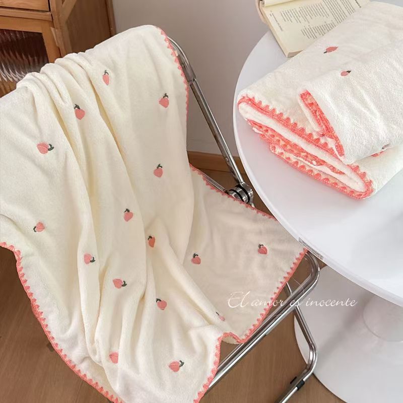 New Cute Bath Towel Set, Absorbent and Quick-Drying, Embroidered, Suitable for Dormitory Students, Two-Piece Set, Skin-Friendly and Girly New Cute Bath Towel Set, Absorbent and Quick-Drying, Embroidered, Suitable for Dormitory Students, Two-Piece Set, Skin-Friendly and Girly
