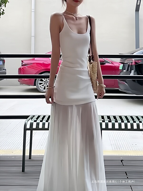 Extra-long version of the seaside vacation slip dress for tall women, summer spliced mesh slim-fit stunning long dress Extra-long version of the seaside vacation slip dress for tall women, summer spliced mesh slim-fit stunning long dress