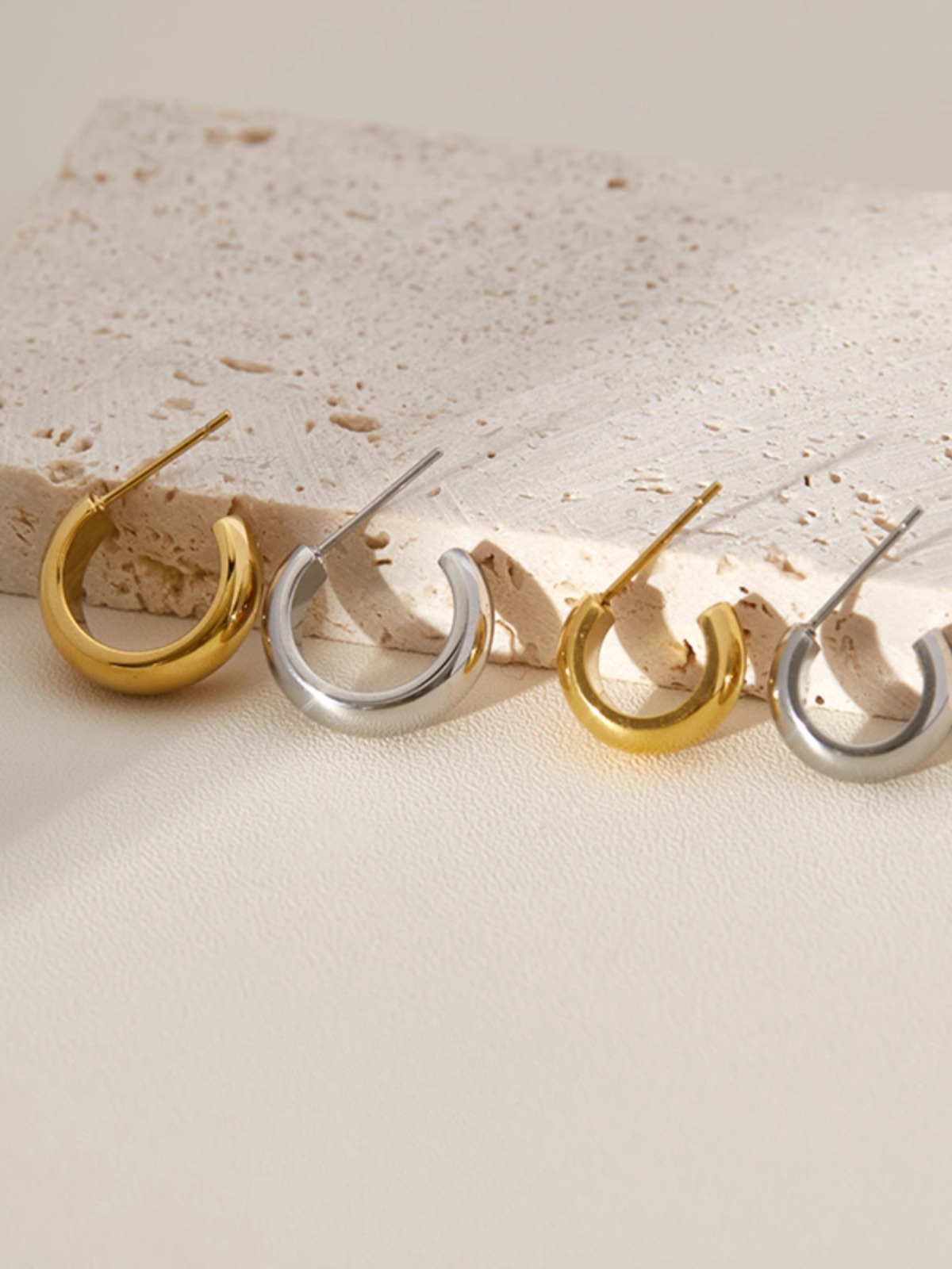 Women's Gender 1 Pair Simple Style C Shape Plating Titanium Steel Ear Studs