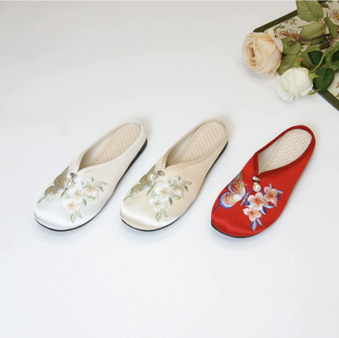 Бабочка тапочки с плоским дном, головка с полутолщением, национальный стиль, домашний атмосферный национальный стиль, вышитая ткань, обувь с мягкой подошвой 317-50D