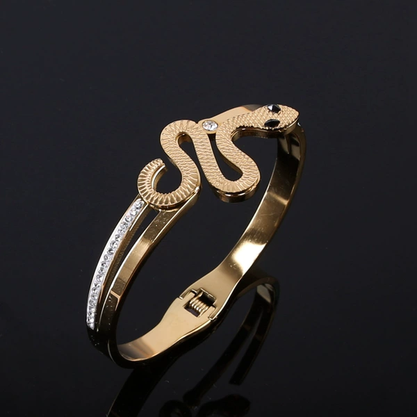 Gold E model
