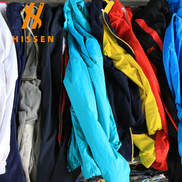 特价批发出口中东二手衣服冬装男士运动服usedclothessportswear