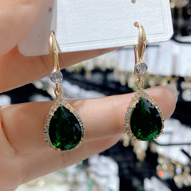 Drop Crystal Hook Green (Plating True Gold)