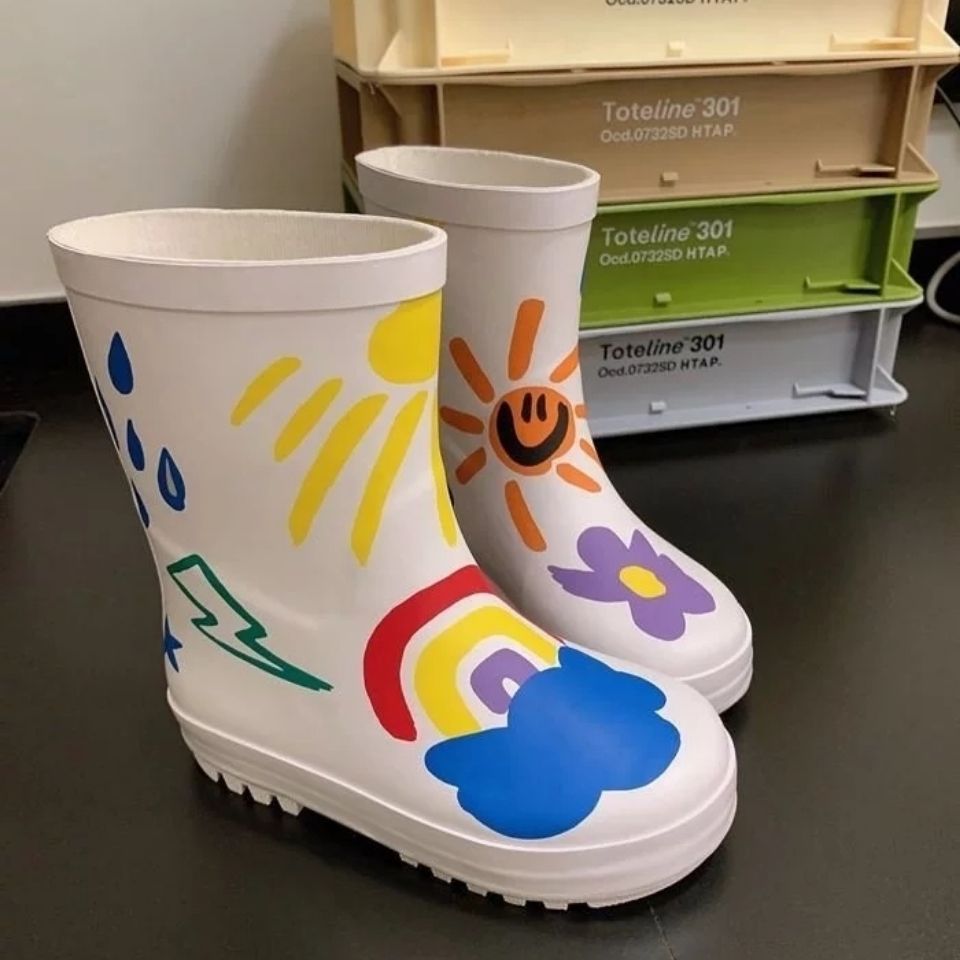 Waterproof Non-Slip Water Shoes for Children, Graffiti College Student Rain Boots, White Soles, Floral Design, Suitable for Rainy and Snowy Days, Available in Stock