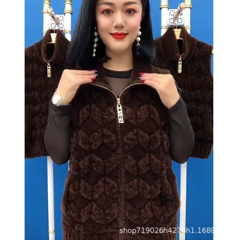 다크 브라운