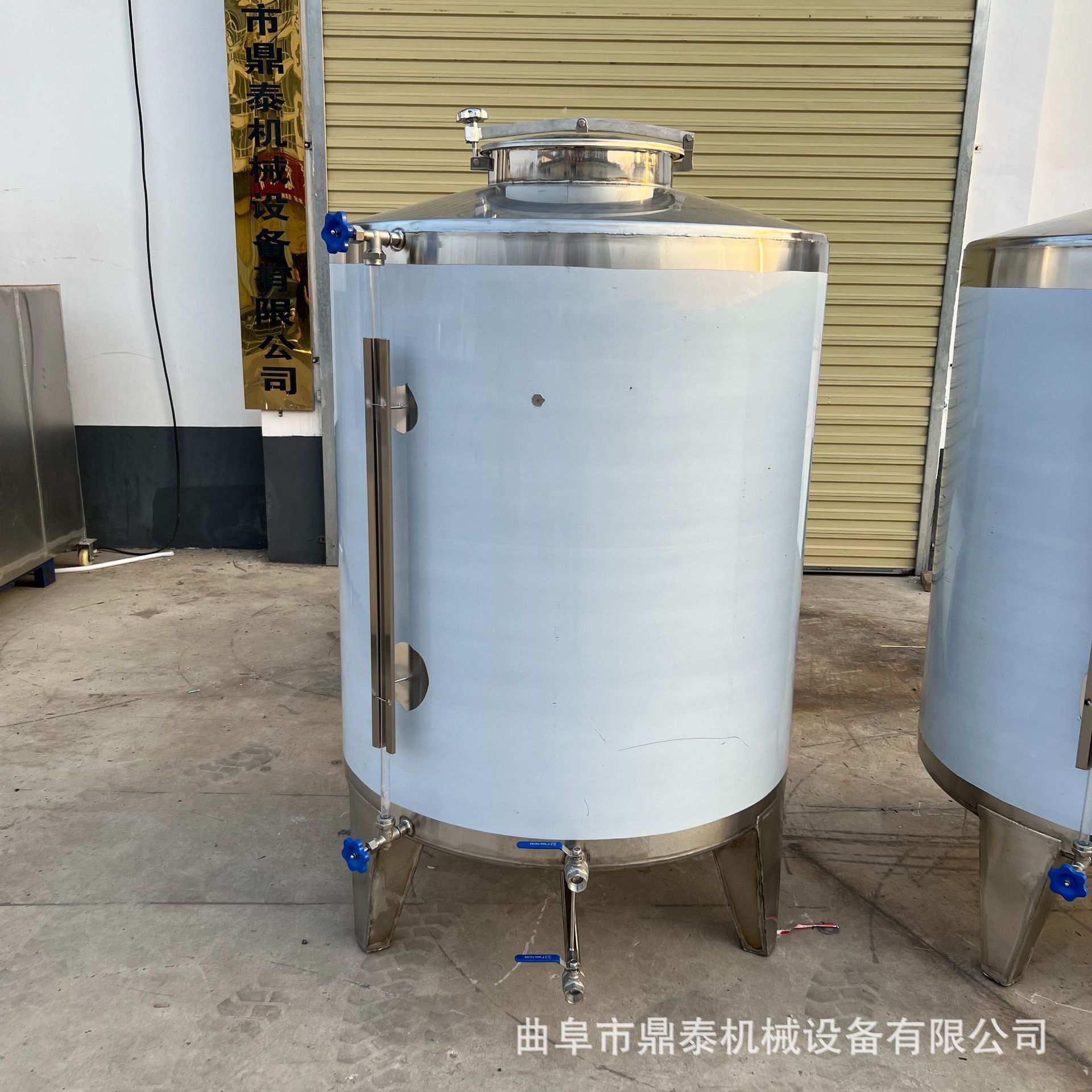 1吨储酒罐产地哪里好 小型白酒储酒罐 不锈钢食品级液体储罐