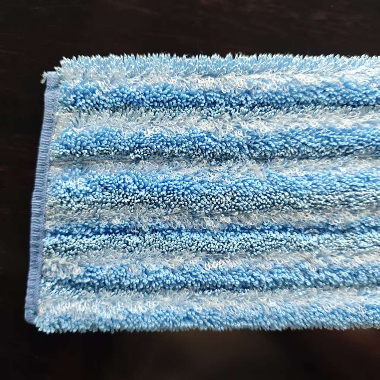 Propiedad hotelera del hospital, cabeza de fregona de microfibra, fregona plana pegada de cuatro colores, tela de suelo para reemplazar la cabeza de Fregona
