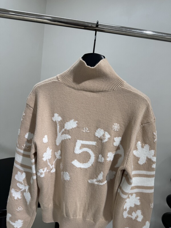 深センNanyou 25春と秋の新しいニットセーター、小さな香りのダイヤモンドがちりばめられた花と植物、女性用の柔らかく暖かいタートルネックセーター|undefined