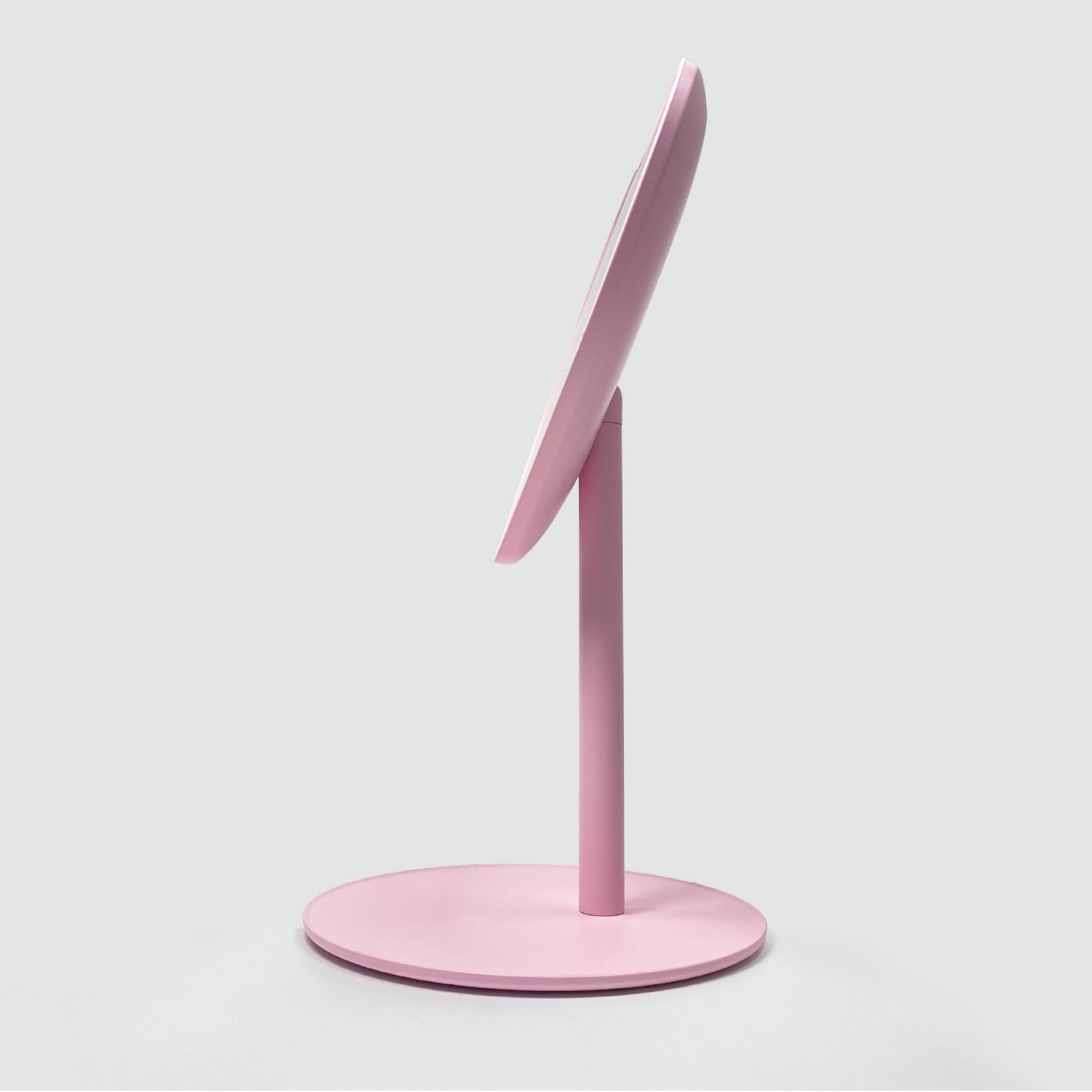 Venta directa de fábrica espejo de maquillaje led en forma de corazón espejo de tocador de escritorio con espejo de maquillaje de belleza ligero espejo de maquillaje de escritorio al por mayor transfronterizo