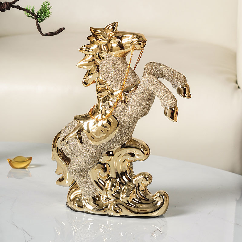 Venta al por mayor de caballos al éxito accesorios para el hogar accesorios para el hogar cerámica zodiaco artesanía de caballos decoración creativa de la casa nueva