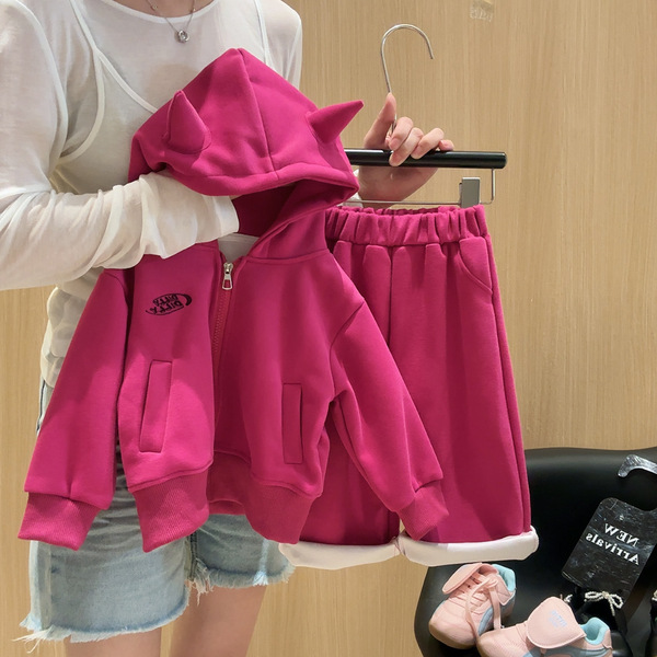 Autumn sports sweatshirt with zipper