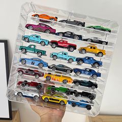 おもちゃの車の模型の透明な収納の箱の子供の合金の小さい車の多層の格子のデスクトップの物置棚は調節することができます。