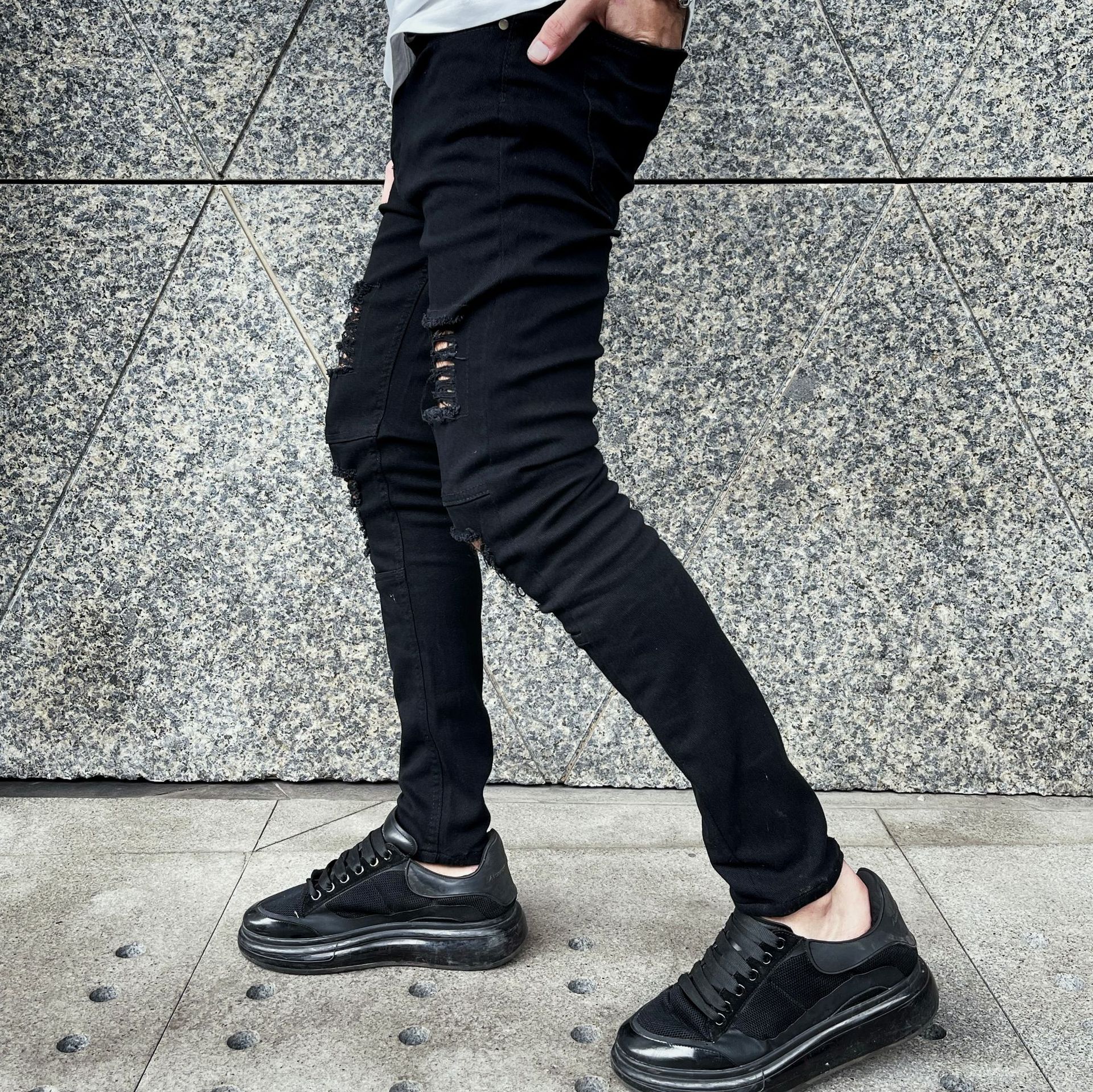 Jeans uomo slim fit strappati pantaloni in denim per uomo_voghion.com