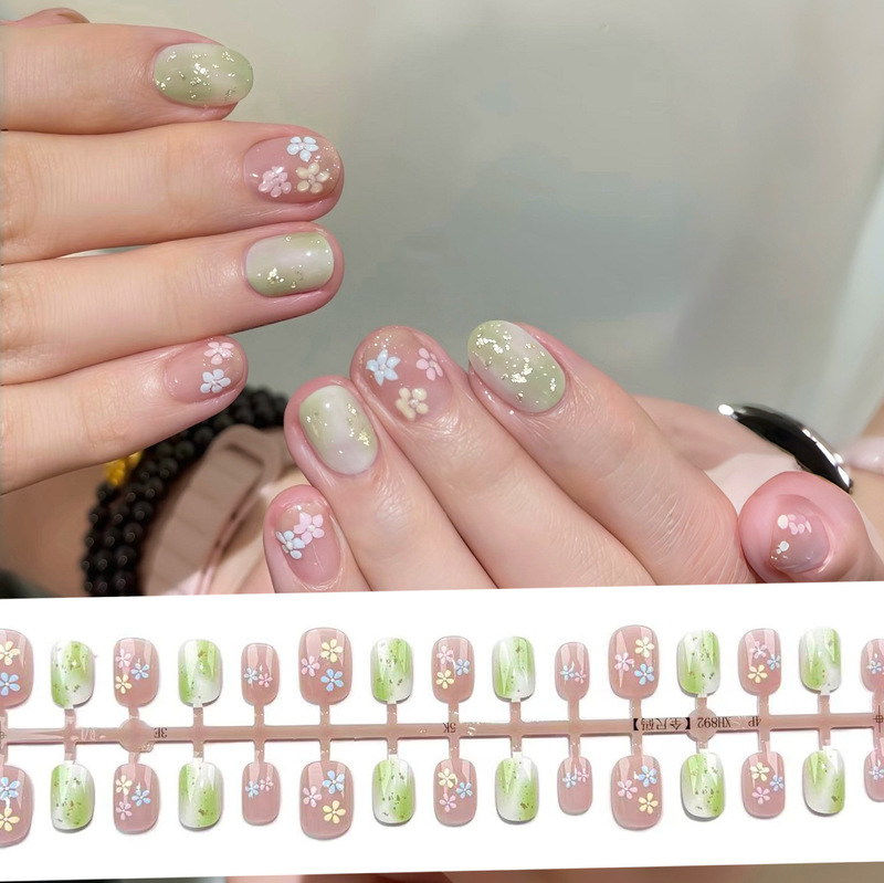 Spring Green Gradient Small Flower Nail Art Korean Style Fresh and Simple Nail Stickers with a Vibe of Beauty and Transparency Ins Spring Green Gradient Small Flower Nail Art Korean Style Fresh and Simple Nail Stickers with a Vibe of Beauty and Transparency Ins