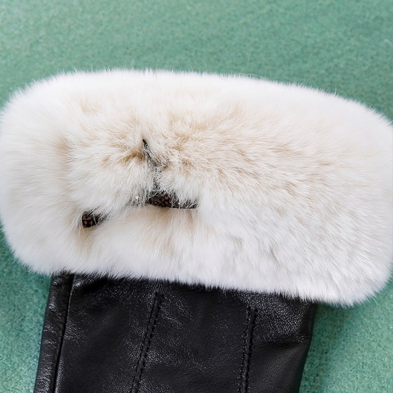 真皮手套女士秋冬季加厚獭兔毛加绒羊皮保暖触屏骑行开车防寒手套