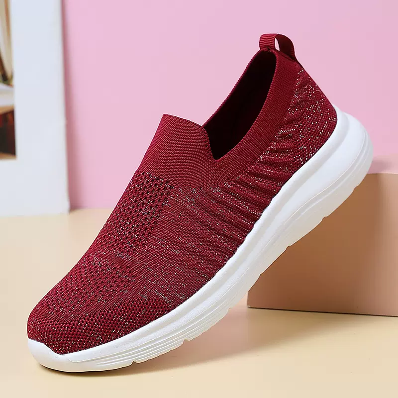 新款休闲时尚女鞋透气飞织平底单鞋旅游鞋一脚蹬女士户外运动鞋