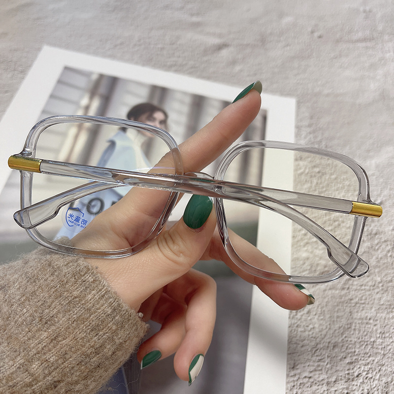 100E4EC35158A33DCA1995463D08B9