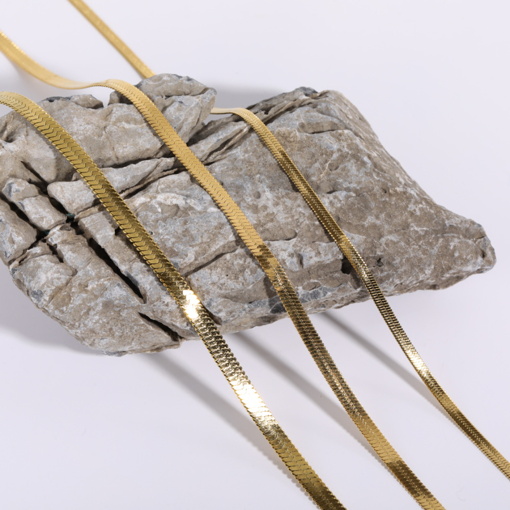 Fashion Simple Geometric Shape Solid Color Stainless Steel Necklace