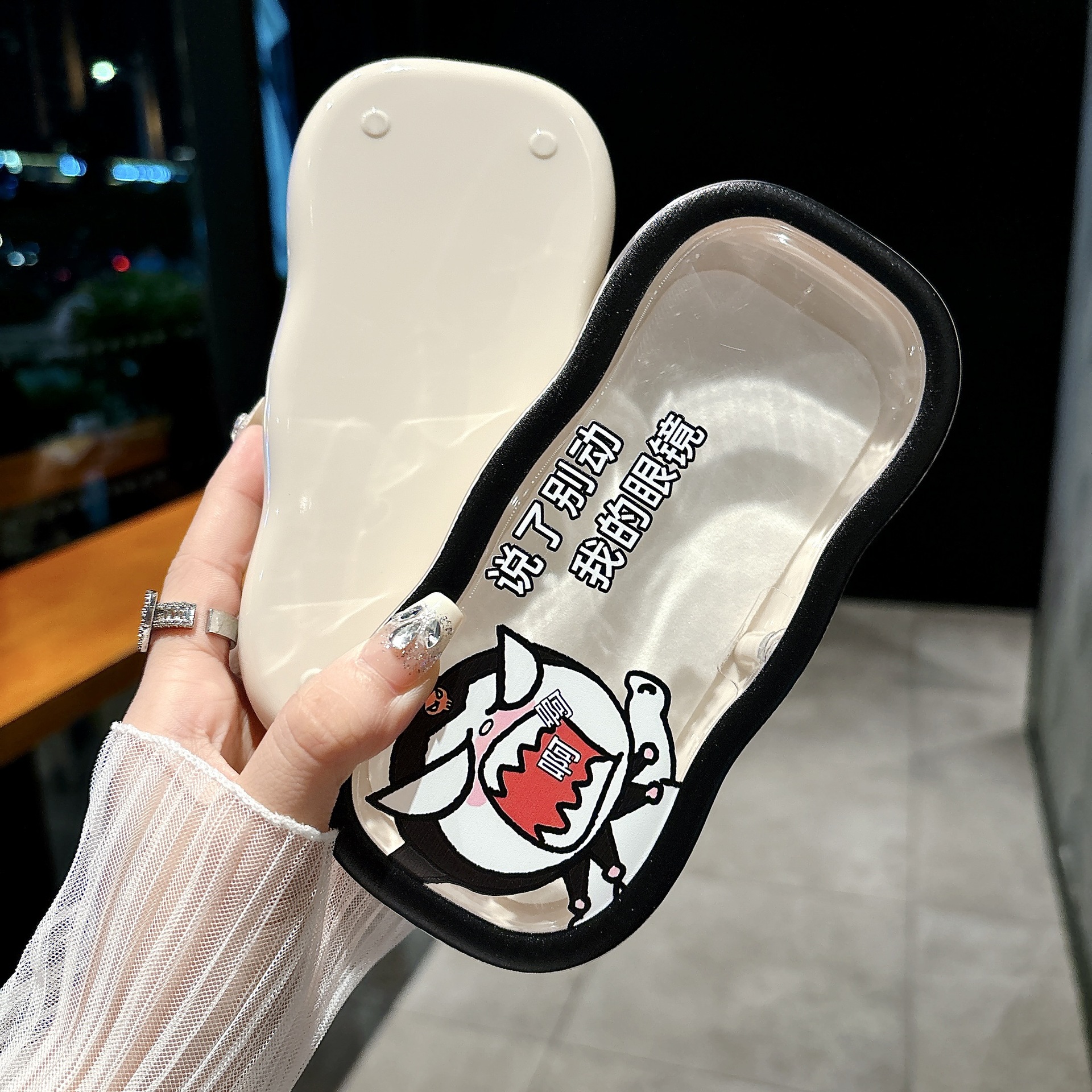 Caja de gafas transparentes de borde de la nube, alta sensación de almacenamiento portátil, niños, niños, niños, estudiantes, lindos, caja de gafas al por mayor