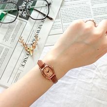 手表女士小众轻奢女款学生简约气质潮流小巧细带时尚复古女表小酒
