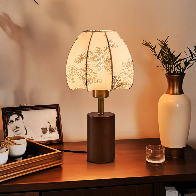 Grand View Garden retro luces de cabecera de dormitorio de alto nivel de tela de patrón luces de cabecera de cama L138 luces de estilo antiguo