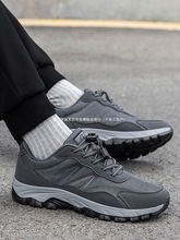 正牌老人鞋旗舰店正品男爸爸健步鞋春秋季防滑软底老年旅游运动鞋