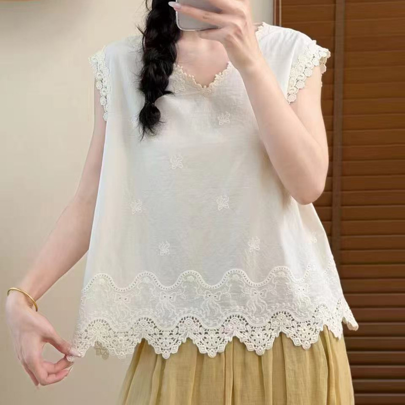 26 Summer Style Sleeveless Women's Lace Trim Loose V-Neck Blouse Skin-Friendly Shirt Vest New Top