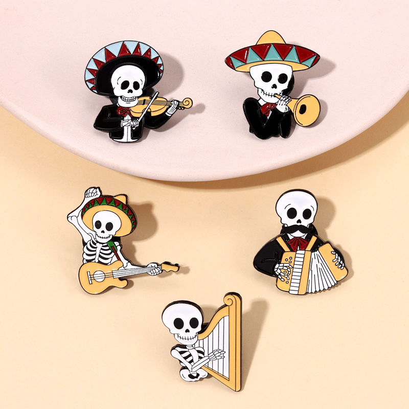 Retro Guitar Skull Alloy Stoving Varnish Unisex Brooches display picture 1