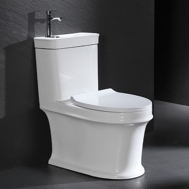 Nuevo tanque de agua del inodoro con lavabo integral bombeo de agua doméstico pequeño tipo 2 en 1 pared trasera tipo inodoro de piso