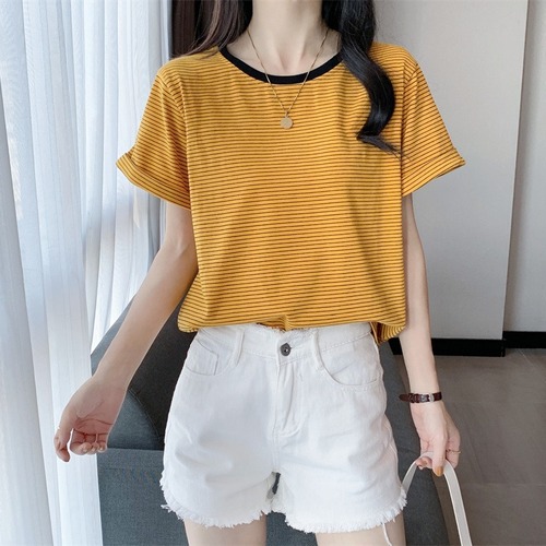 Casual bottoming shirt tops women's slim short-sleeved T-shirt women's summer striped Korean version student round neck women's clothing supply wholesale