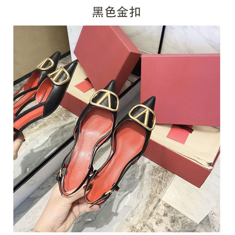 Hong Kong zapatos de tacón alto para mujeres 2025 verano nuevo punto desnudo zapatos de tacón delgado nicho francés sandalias de cabeza