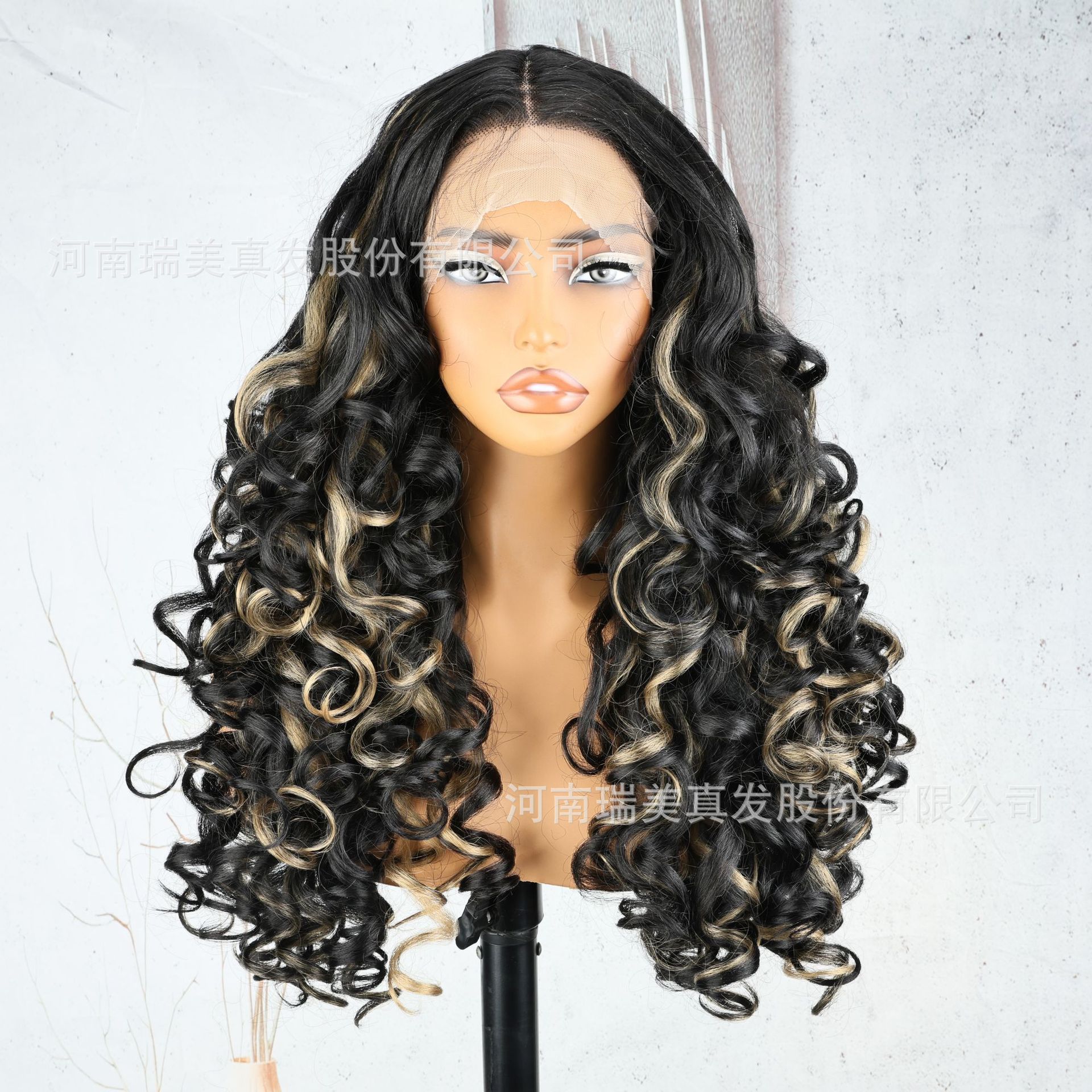 Dyed 13×4×1 Lace Front Wig 22inch Curly Wig with Pre-Plucked Hairline Middle Part Front Lace