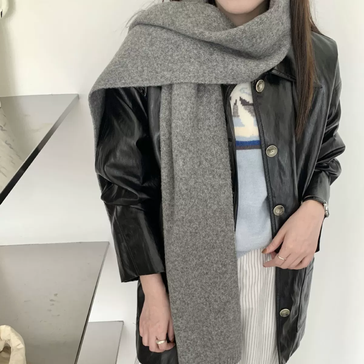 冬季女款羊毛混纺围巾纯色针织情侣软糯简约高级氛围保暖加厚围脖