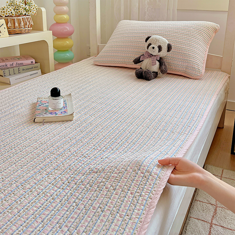 Small bows 100% cotton filling all year roundneutral / Dormitory bed: 90*200 single mattress