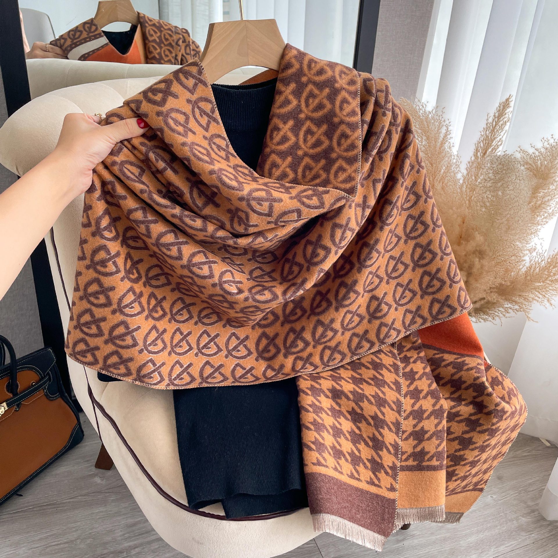 Dames sjaal met hanenpootpatroon van imitatie kasjmier_voghion.com