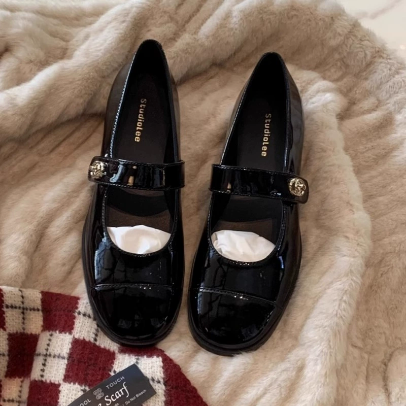 Xiaxiangfeng Mary Jen обувь женская французская пряжка Весенние плоские туфли одиночные туфли с толстыми каблуками маленькая кожаная обувь Lefu обувь женская