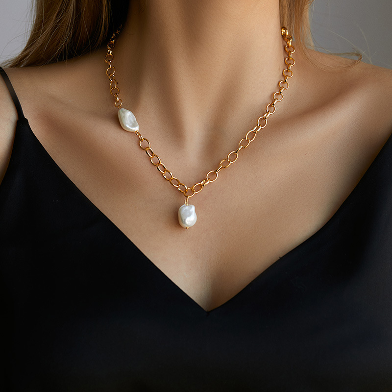 24g Weight Freshwater Pearl Inlay Material Elegant Geometric Copper Plating Freshwater Pearl Necklace