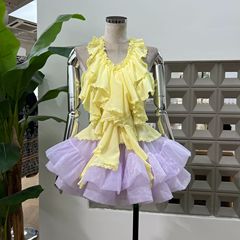 Amazon フリルホルターネックリボントップ + オーガンジーパフケーキスカートガーリースーツイン