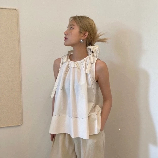 Korean-style chic retro temperament loose-fitting versatile pure cotton sleeveless shirt with visible stitching and bow-tie shoulder straps, available in two colors