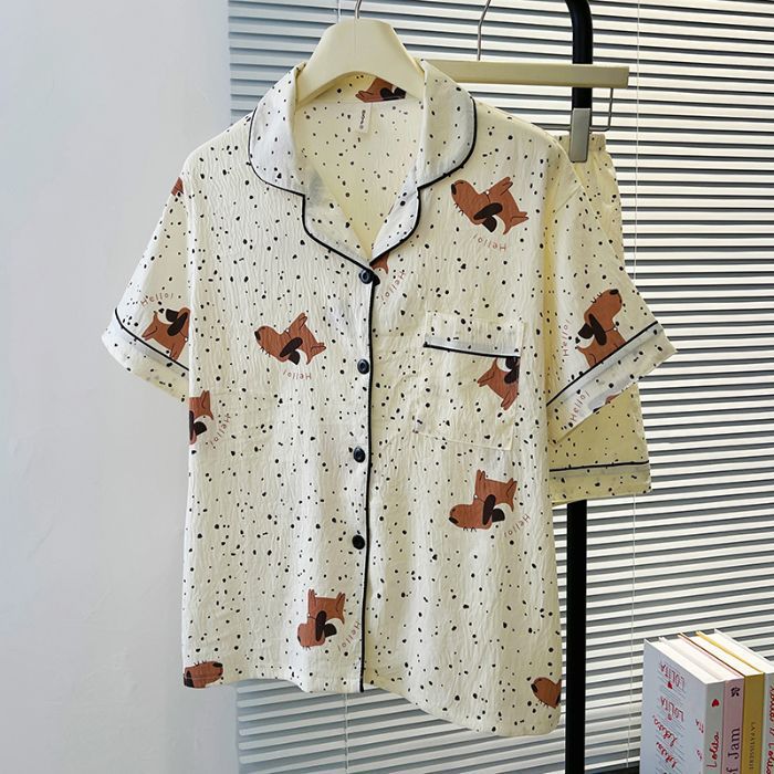 Pijamas al por mayor transfronterizos pantalones cortos de manga corta de verano para mujer cardigan de dibujos animados sueltos que se pueden usar afuera