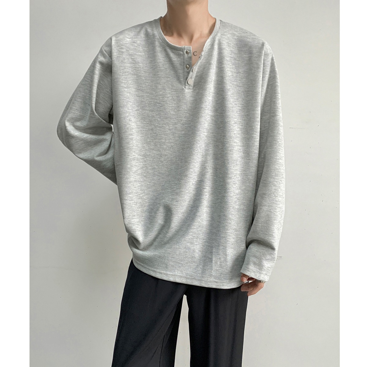 Hong Kong Style 2024 Autumn New Base Shirt, Men's Plus Size Versatile Round Neck Long Sleeve for Autumn